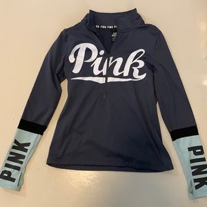 VS Pink 1/2 zip size M